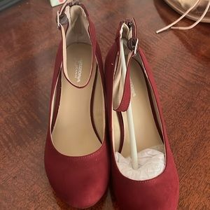 Bergubdy suede shoes